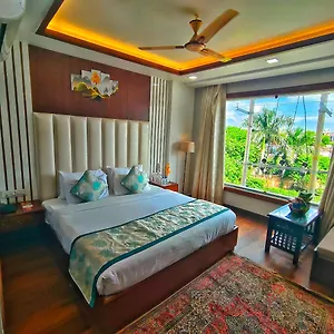 Rich Grand India
